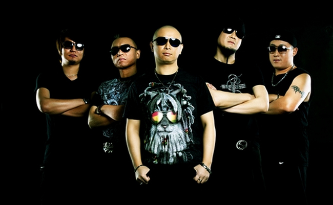 中国十大摇滚乐队排名 beyond是一代人的信